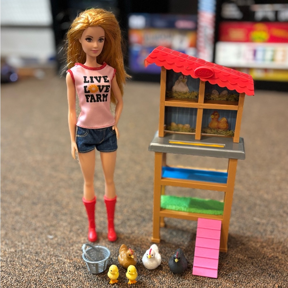 Barbie Chicken Coop Playset